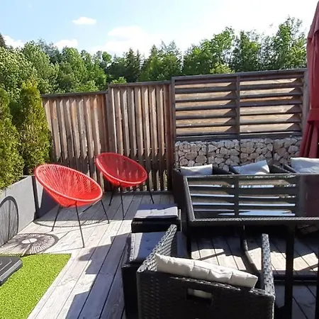 Les Terrasses 1 De 3*