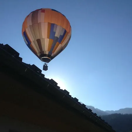 Les Terrasses 1 De 3*